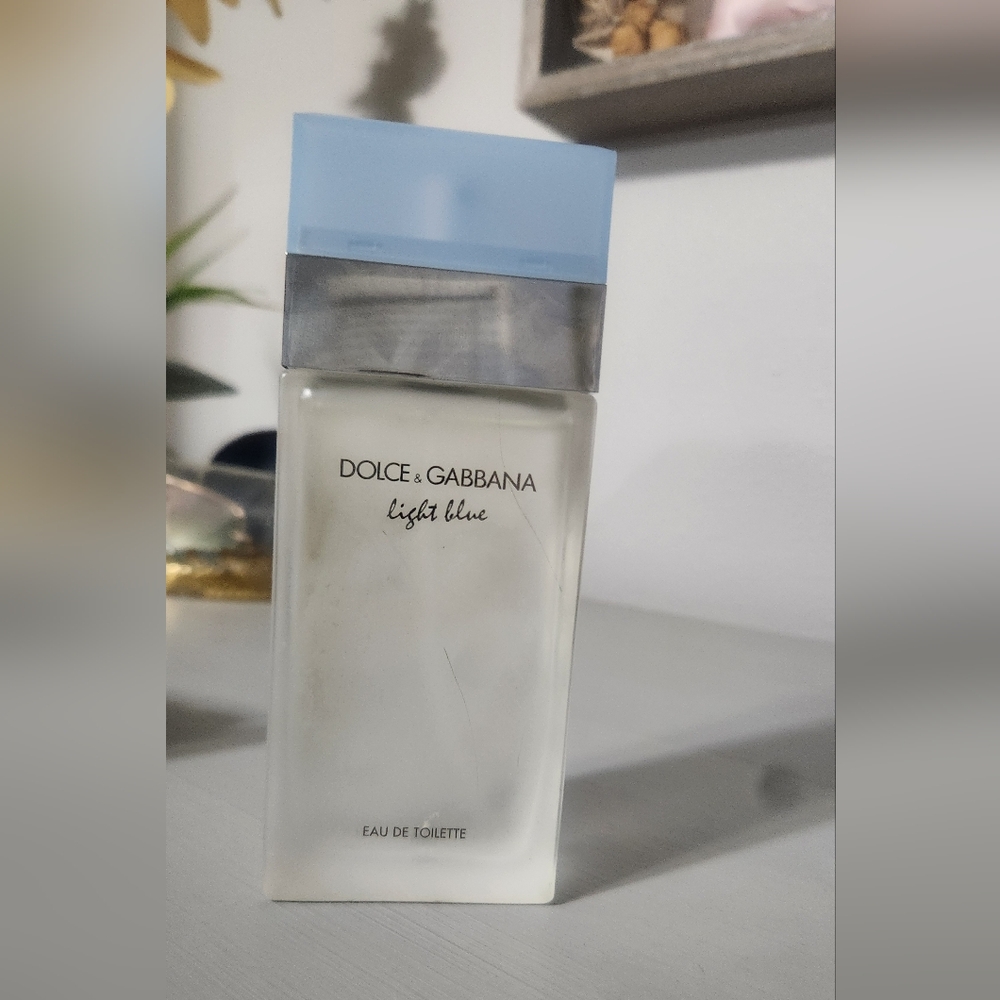 Dolce & Gabbana Light Blue Perfume